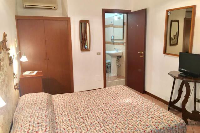 Flat In Piazza Duomo Apartment Milan Bagian luar foto